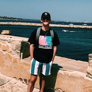 Meet your Posher, Matt